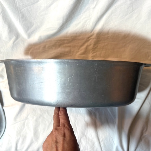 Genuine SUPER HEALTH Vintage 1950s Cast Aluminum Oval 10qt Roasting Pot - Picture 6 of 12